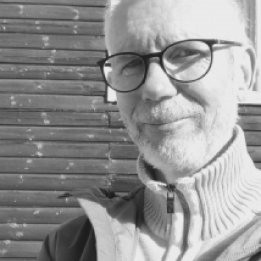 Michael Holst - P003543 - Gentofte Kommune - 3400s billede